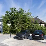 Andrea - - Free Parking *