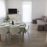 Apartman Andrea - - Free Parking