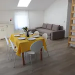 Andrea - - Free Parking *