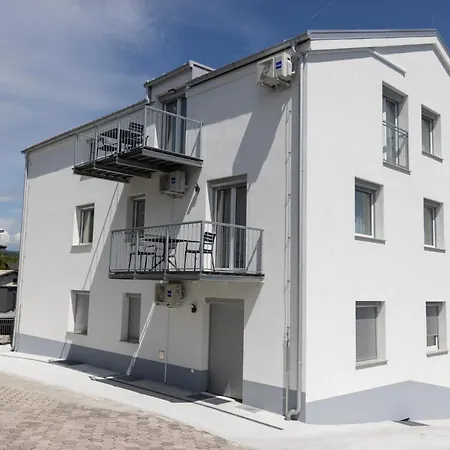 Apartmán Andrea - - Free Parking Lublaň