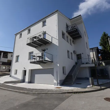 Andrea - - Free Parking Apartment Ljubljana