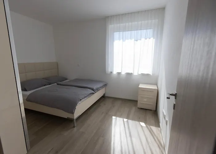 Andrea - - Free Parking Apartment